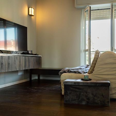 La Preziosa Apartment - By Host4U Pavia Luaran gambar