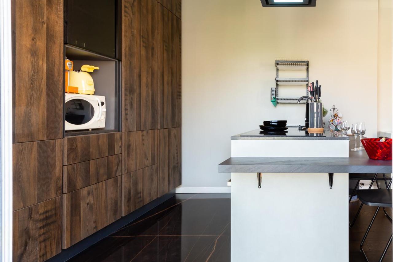 La Preziosa Apartment - By Host4U Pavia Luaran gambar