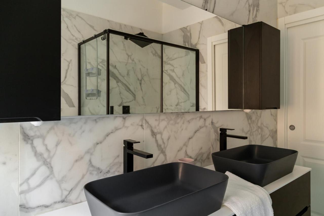 La Preziosa Apartment - By Host4U Pavia Luaran gambar